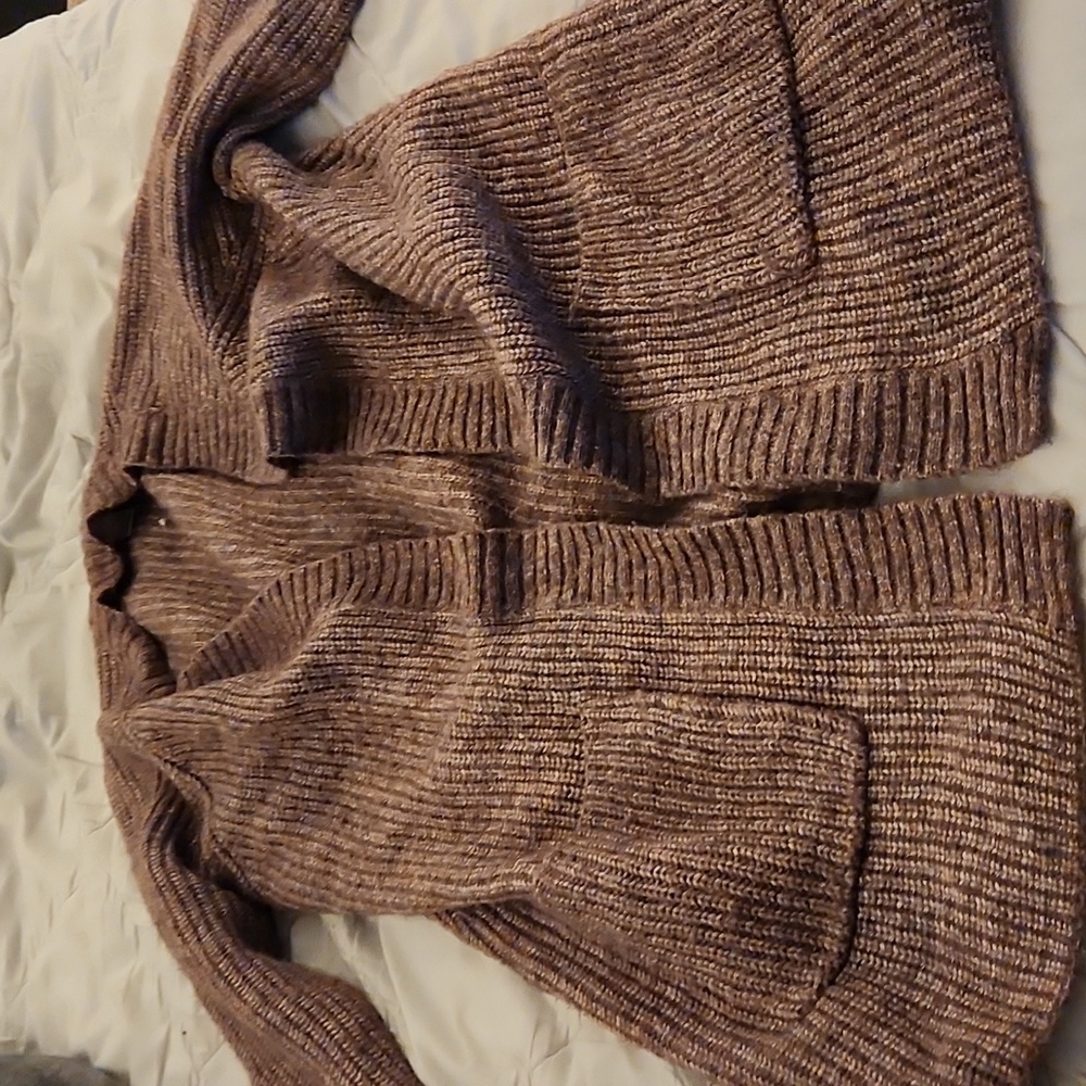 Long Sleeved Ooen Sweater